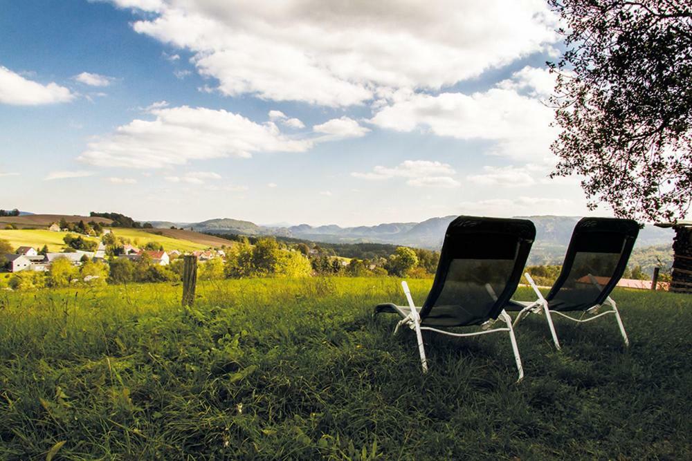 Panorama-Apartments Weinberghaus Mittelndorf エクステリア 写真